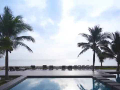 สยามบีช รีสอร์ท โรงแรมในชะอำ