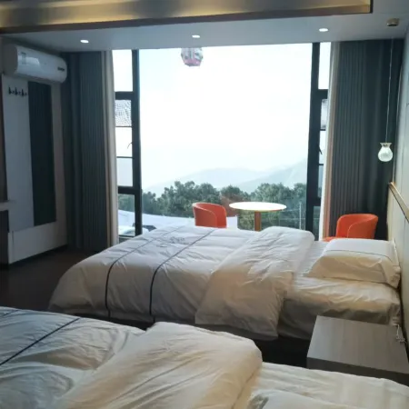 Yuexiangyuan Homestay