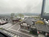 JIN YUANLI Hotel (Mianyang Qiqushan Scenic Area Branch） - Mountain view