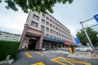 Echarm Hotel (Qingyang Xiaoshizi Jiefang Dong Road) - Bãi đậu xe