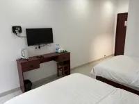 โรงแรมเก่าหลงเบย์โคสต์ - 2 ดาว
