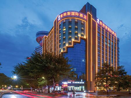 Venus International Hotel (Huizhou West Lake Shuidong Street Branch) Отели рядом с достопримечательностью «Hejiang Attic»