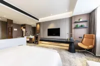 The GiorgioMorandi Hotels (Weifang Taihua City Wanda Plaza) - Romantic