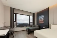 貴陽南明区空港通りアトゥールホテル Guiyang University Software Branch周辺のホテル