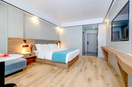 GreenTree Inn Hotel (Lingshan Liufeng Road Branch)