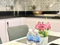 SKY Residence - Rooms & Apartments - 50m to Royal Palace