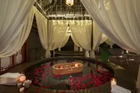 VALATOMS Hot Spring Courtyard Hotel (Baoguo Temple Branch, Emei Mountain)