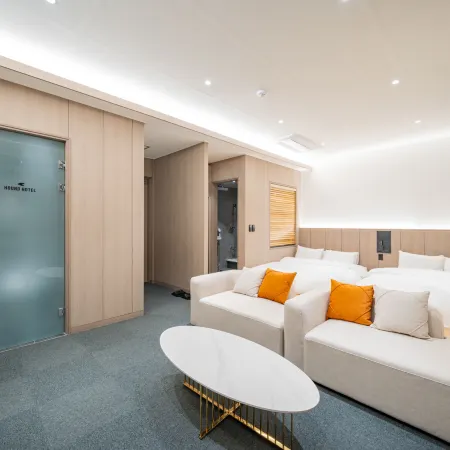 Hound Hotel DaeGu
