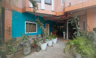 RedDoorz @ La Maria Pension And Tourist Inn