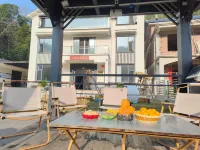 Zhizhu Xiaoyuan Homestay