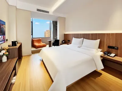 V HOTEL Hotels in Downtown Area