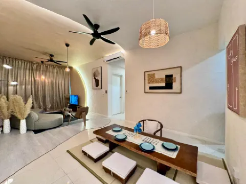 L26-ParadigmMall Residence Skudai JB 3R2B-10pax Ucome Homestay Отели рядом с достопримечательностью «Jabatan Imigresen Johor Bahru»