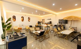 Hourglass · Time's Nest Desert Scenic Homestay