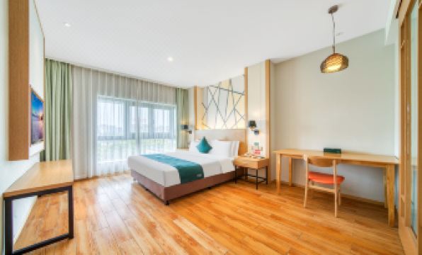 Changstay Hotel (Ningbo Railway Station Metro Branch)