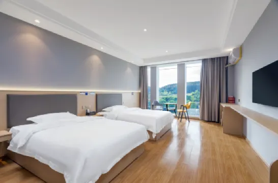 Slow Enjoyment Time Hotel (Gui'an New District Branch) Hotels near Tianhe Lake