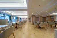 Vienna Hotel (Guangyi Store, Xiangsihu University Town, Nanning)
