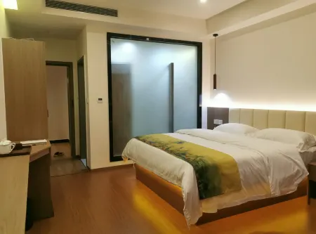 Jingshui Loutai Photography Inn (Xianggong Mountain Scenic Area) Отели рядом с достопримечательностью «Li River Scenic Area»