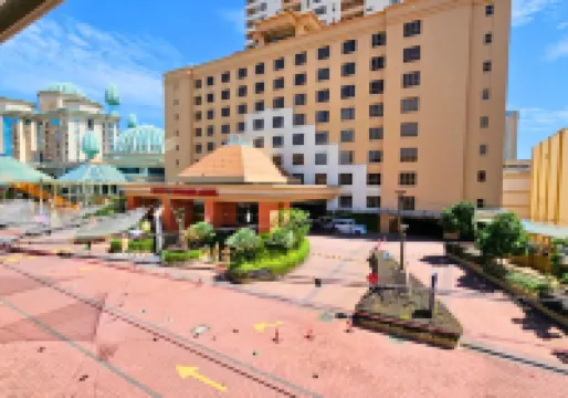 Sunway Studio Homestay Next to Sunway Pyramid Mall & Lagoon by Cloud Host