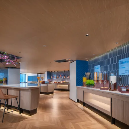 Holiday Inn Express Wuhan Jianghan Road Pedestrian Street