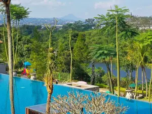 Alberghi Premium a West Bandung Regency: le opzioni più popolari