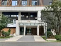 Luker · Smart Hotel (Yibin Railway Area)