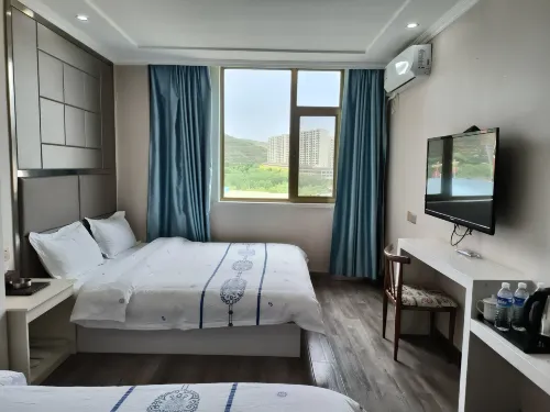 Huining Fanshe Yijing Hotel Hotel di Huining