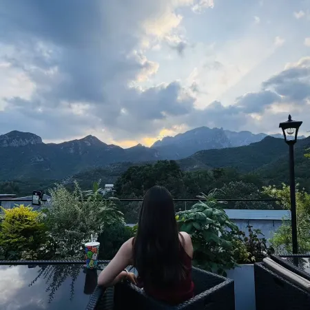 Yuntaishan Shanwan Homestay (Anshang Service Area)