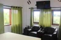 Grand Palace Hotel, Seeduwa - صديق للحيوانات الاليفة