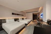 Atour Hotel Hongqiao Fenghuang Ancient City