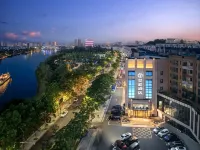 Starway Hotel (Xinyang Nanwan Lake Normal University Branch) Hotel in zona Xinyang Normal University