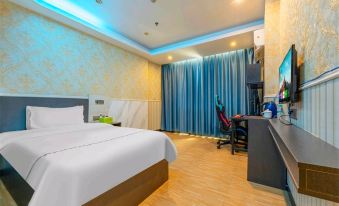 Jingzu Esports Hotel (Xinfeng Aoxin Fruit Wholesale Market Store)