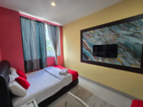 First In Hotel Hotel di Tanjung Dua Belas