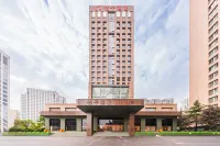桔子酒店(青島石老人海水浴場國信體育中心店) Hotel in zona Qingdao Eastern Bus Station