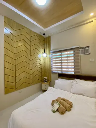 Ysabella Suite Calvario  St. - Cavinti Town Proper Отели в г. Лусбан