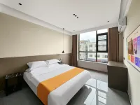 Qianxun Dream City Hotel (Luanchuan Laojun Mountain) - 2성급