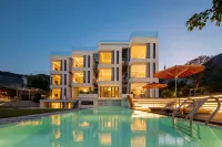 Floral Hotel·Tonglu Qingqiu Mountain Hotel Отели в г. Тунлу