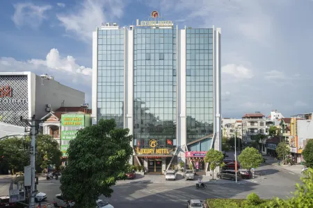 Luxury6 Hotel Отели в г. Монгкай