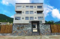 Chun'an Qiandao Lake Qingshi Homestay โรงแรมใกล้วิทยาลัยคังเซิง