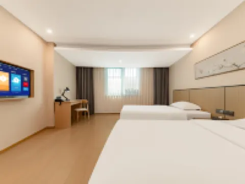 Golden Phoenix Holiday Inn Hoteles en Condado de Dangtu