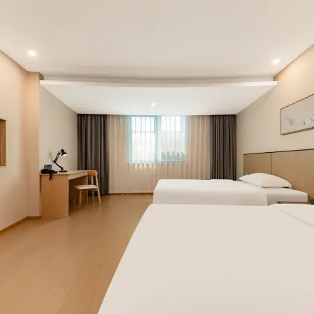 Golden Phoenix Holiday Inn Hotels in Dangtu