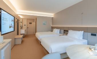 JI Hotel (Zhuhai Austrian Park Plaza Shangchong International Famous Car City)
