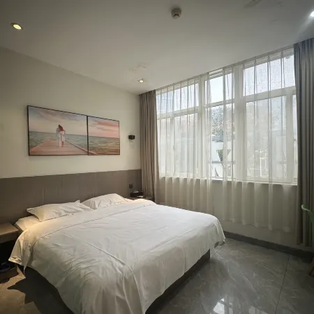 Hebi Shuxia Hotel (Hebi East Station Wanda Plaza)