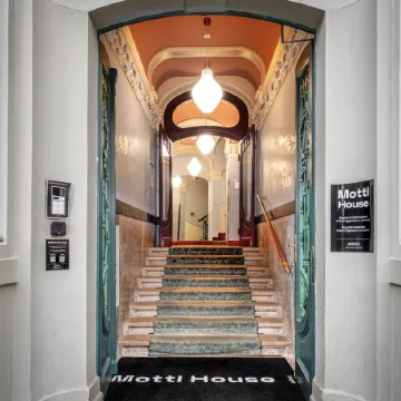 Mottl House by Adrez Отели рядом с достопримечательностью «Карлов мост»