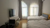 March 3rd Hotel - parking