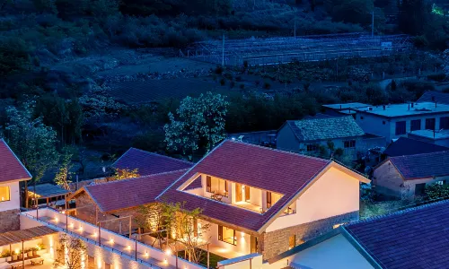 Floral Yun She Courtyard Homestay (Yimeng Mountain Yunmeng Scenic Area Mengshan National Forest Park)