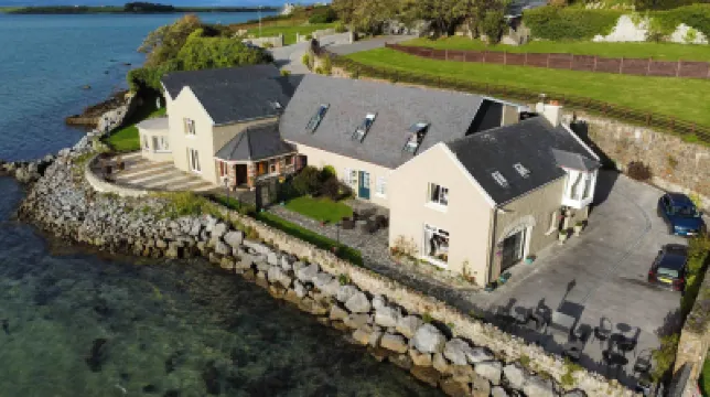 Barrow Lodge Hotels in 