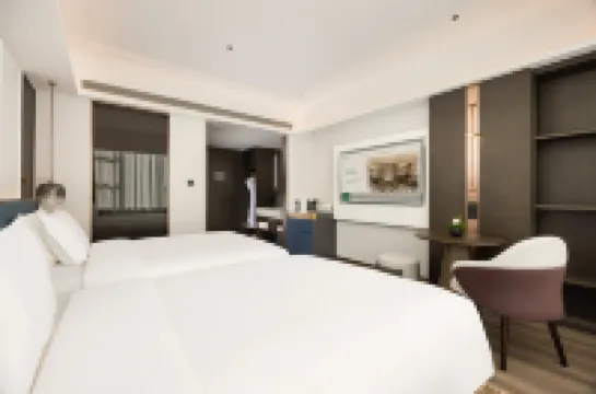 Fuyang Taihe Meilun Hotel