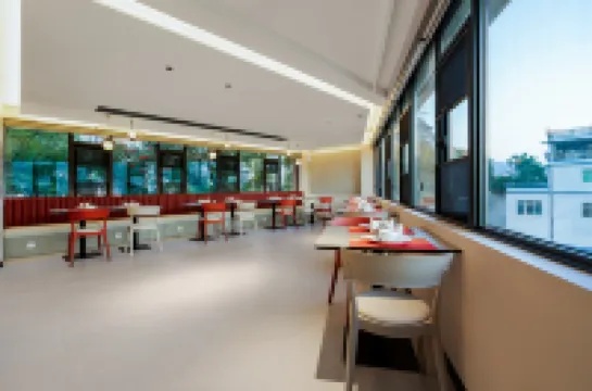 Shangkeyou Hotel (Puer Lancang People's Hospital)