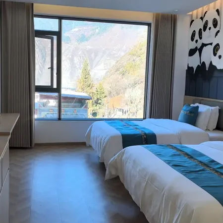 Mountain Stream Elegant Residence
