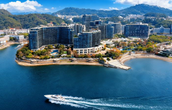 1000 Island Lake Greentown Resort Hotel